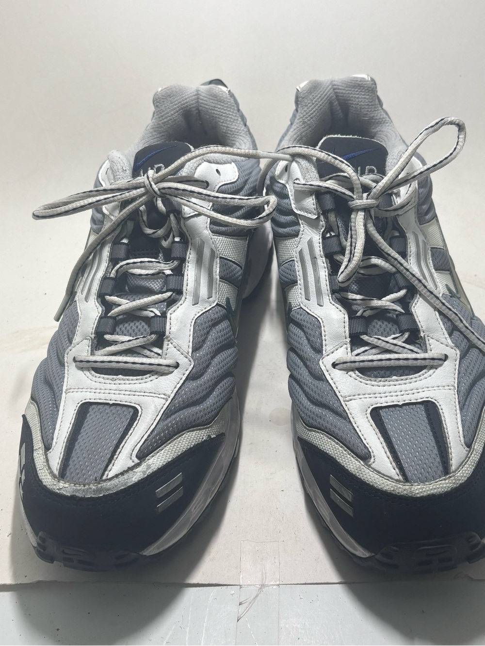 Vintage Nike Air Copious White Grey Navy Sneakers size 12– Rare 2009 Release